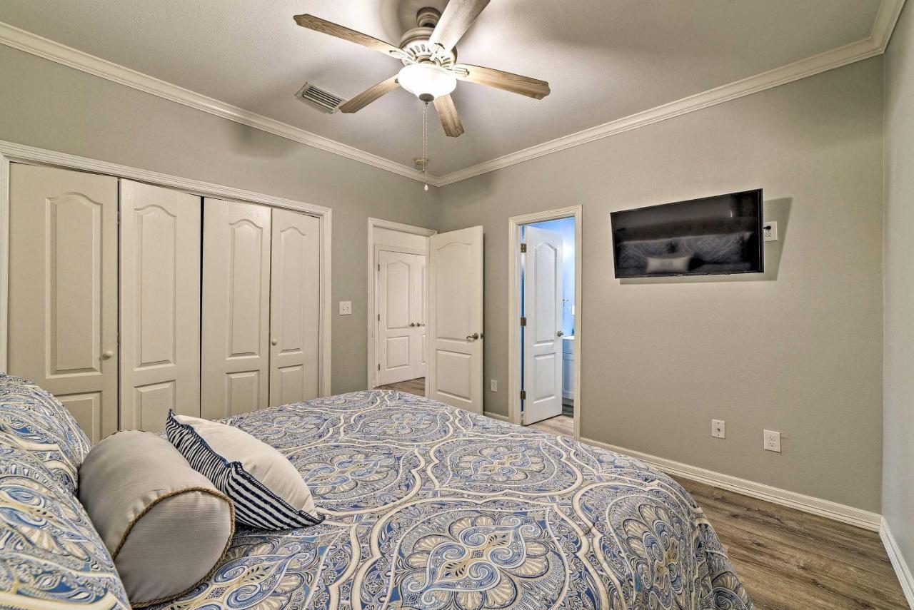 Modern Island Condo With Pool Steps To The Beach! South Padre Island Exteriér fotografie