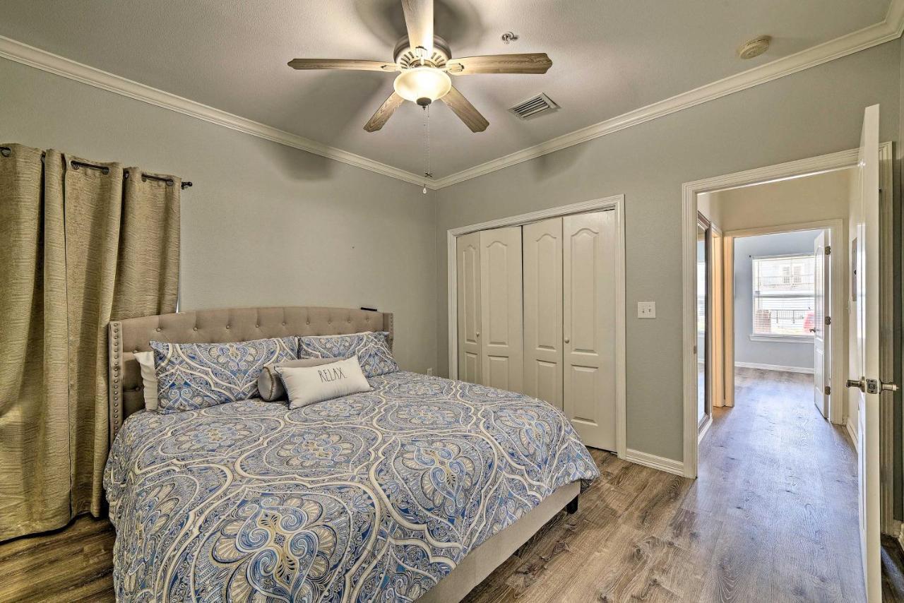 Modern Island Condo With Pool Steps To The Beach! South Padre Island Exteriér fotografie